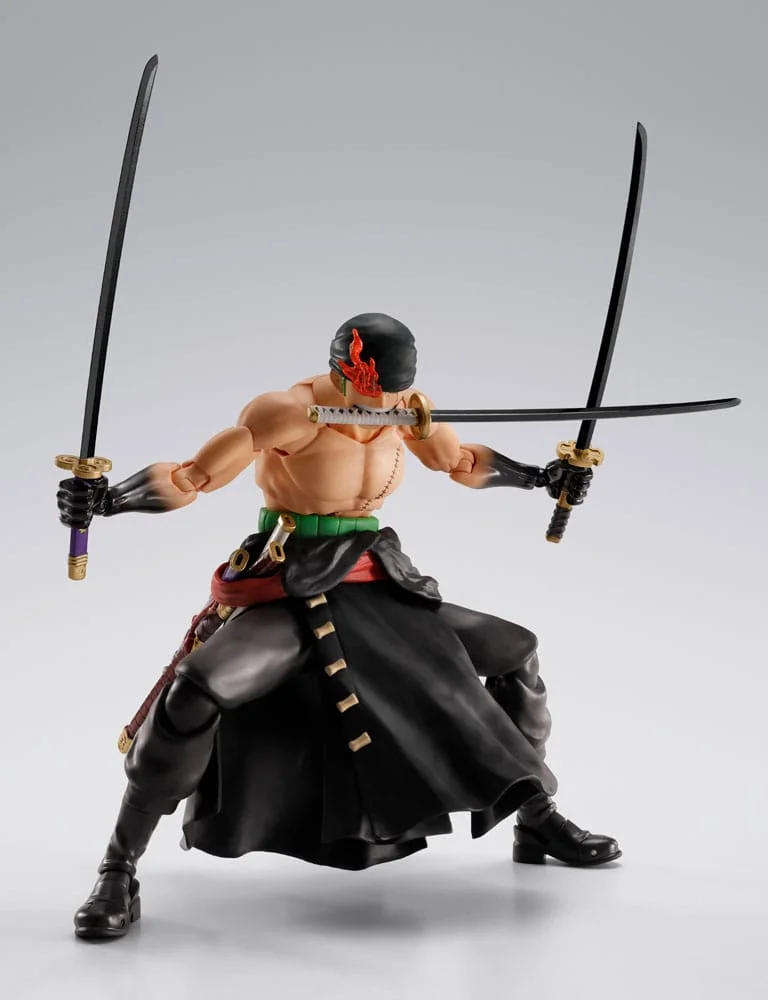 One Piece S.H.Figuarts Action Figure Roronoa Zoro The King of Hell 15 cm